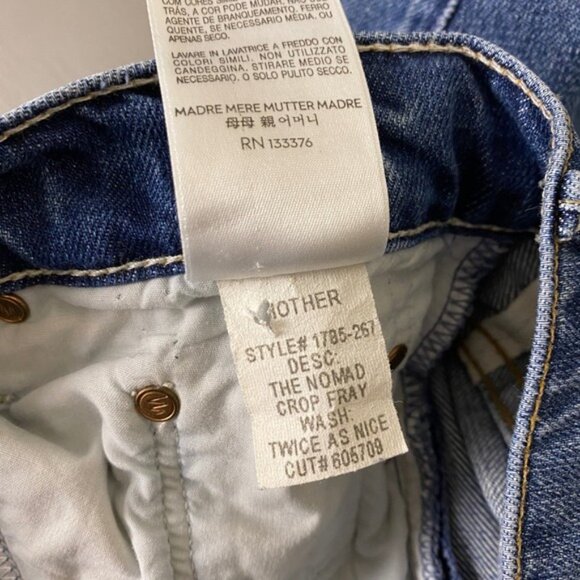 MOTHER The Nomad Crop Fray Jeans Size 28‎ Blue Flare Twice As Nice Distressed - Picture 6 of 15